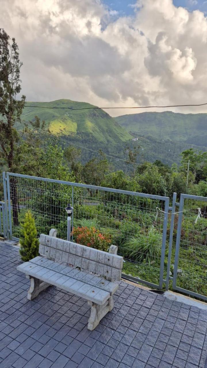 M R Holiday Home Vagamon Exterior photo